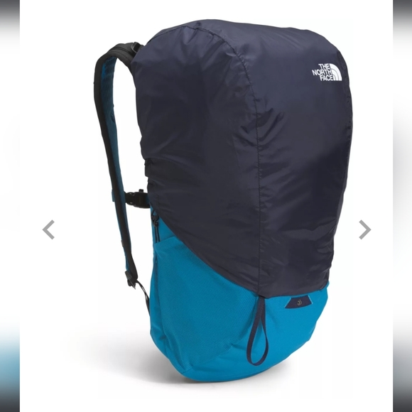 NWT The North Face Basin 24 blue backpack - Picture 6 of 10